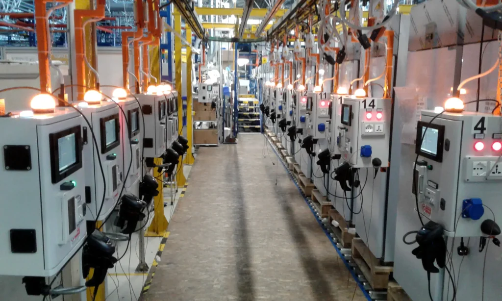 Sistema Edge Computing su catenaria per Controllo Qualità in una linea di produzione di elettrodomestici